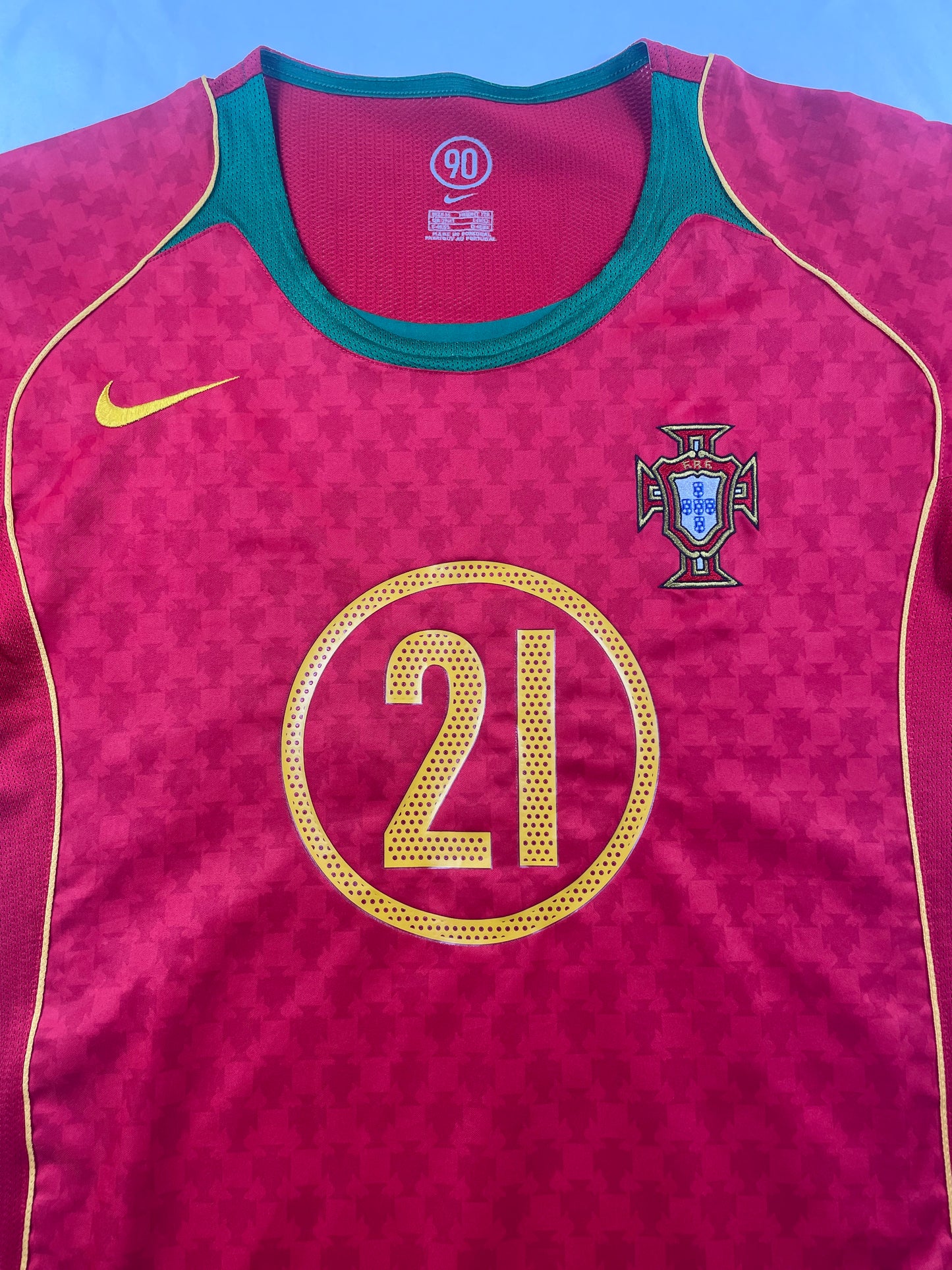 2004 Portugal Home Nuno Gomes #21 (L)