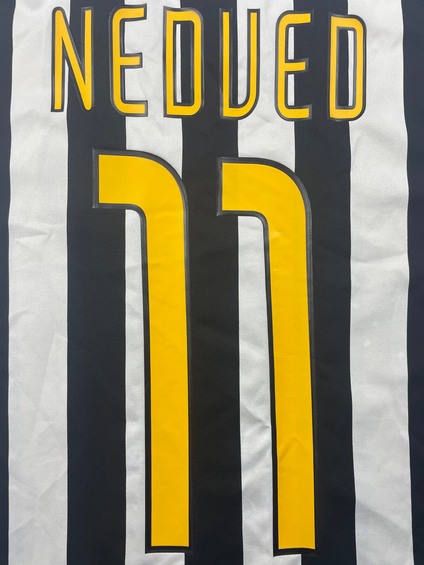 2003/04 Juventus Home Nedved #11 (L)