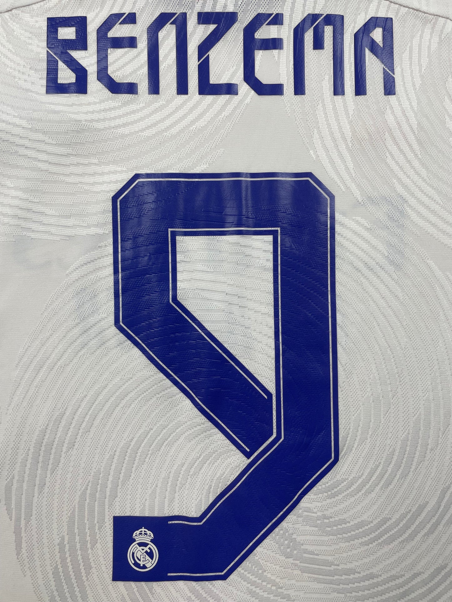 2021/22 Real Madrid Europe Benzema #9 Player Issue (8)