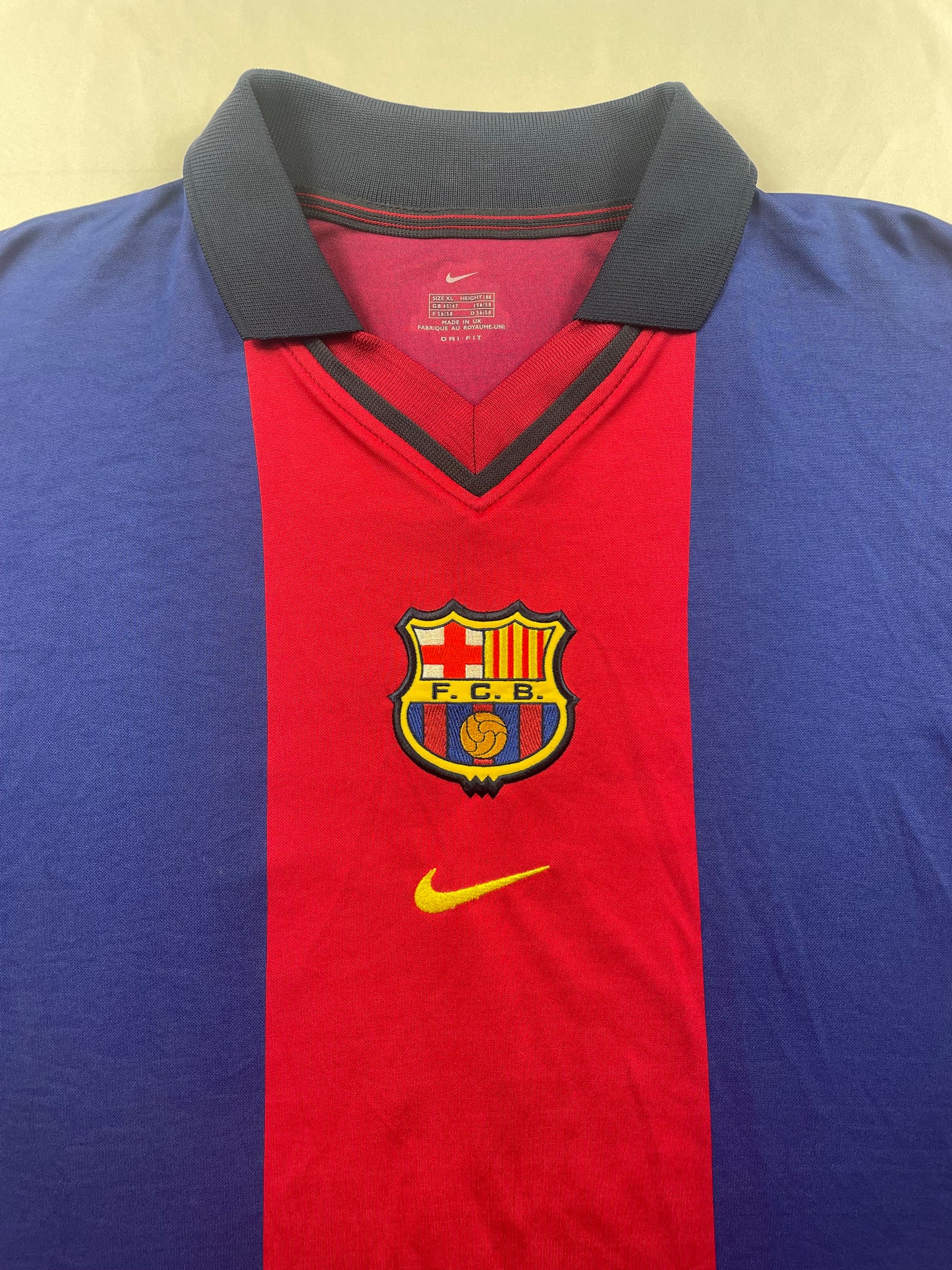 2000/01 FC Barcelona Home Rivaldo #10 (XL)