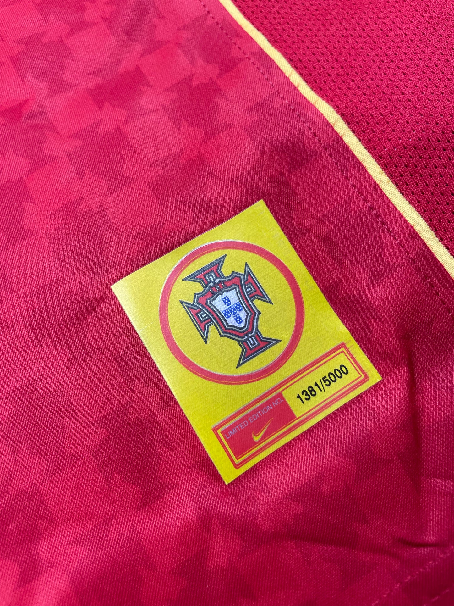 2004 Portugal Home Figo #7 Limited Edition BNWT (L)