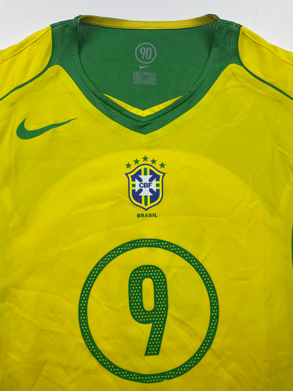 2004 Brésil Home Ronaldo #9 Limited Edition (L)