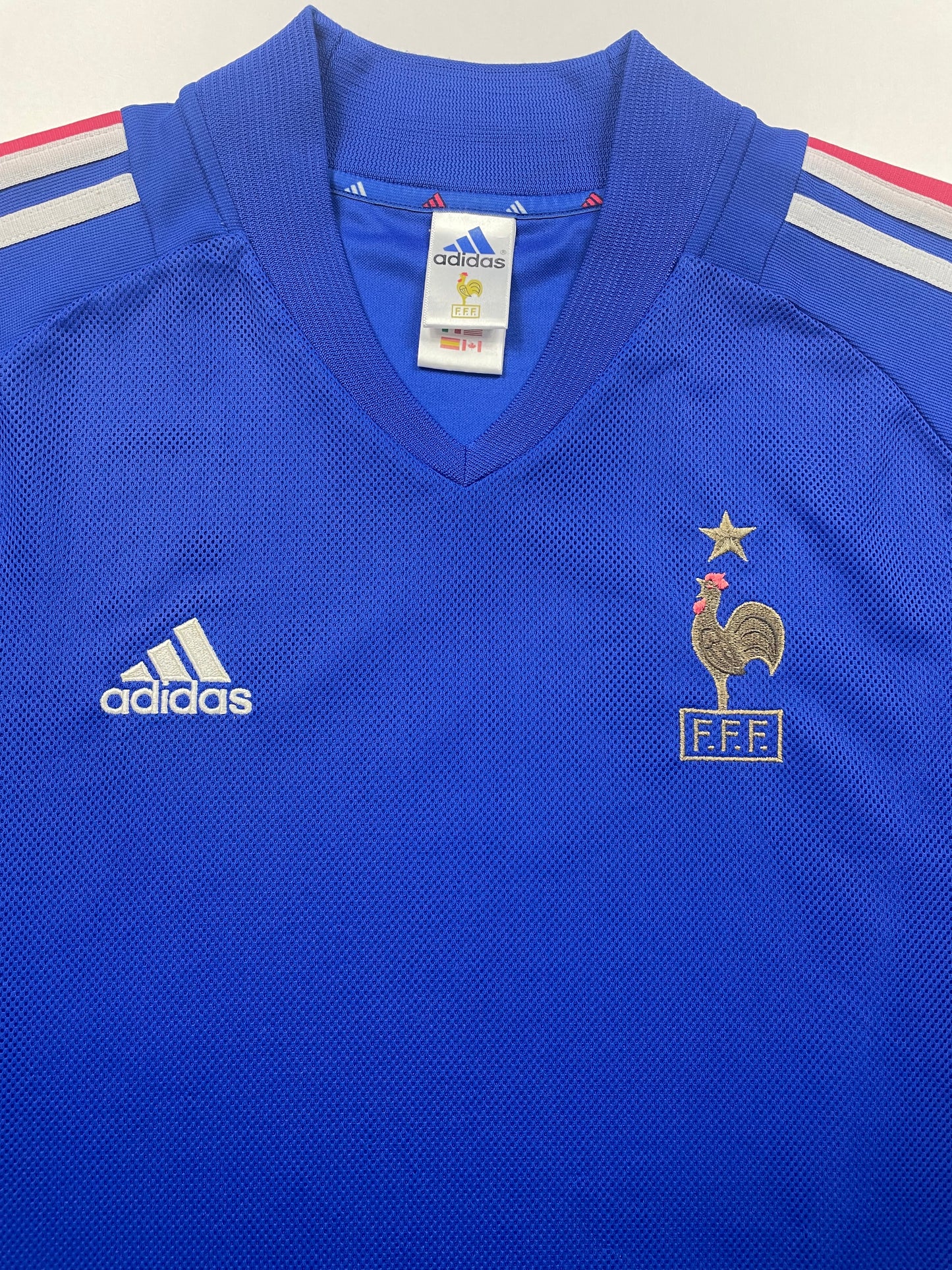 2002 France Home