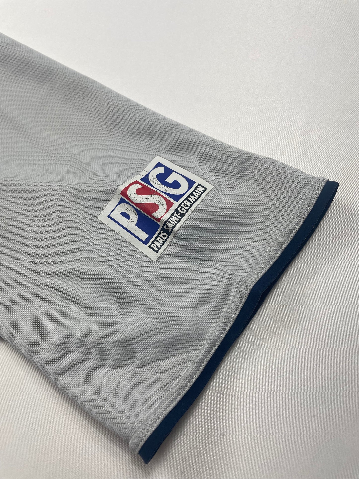 2001/02 Paris SG Away