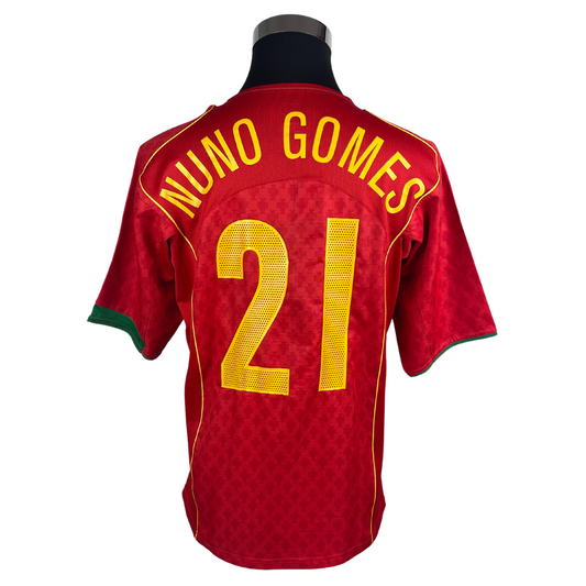 2004 Portugal Home Nuno Gomes #21 (L)